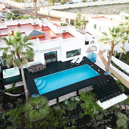 Villa Los Flamencos By Veaco- Beachfront & Pool 코라레호 외부 사진